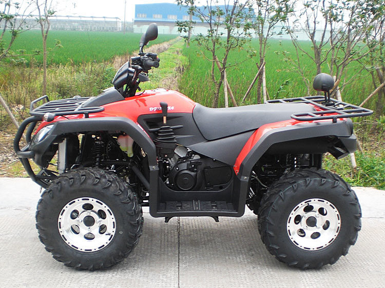 چهار سیلندر تک چرخ 650cc 4 - سیلندر چهار سوپاپ با کنار چهار چرخ