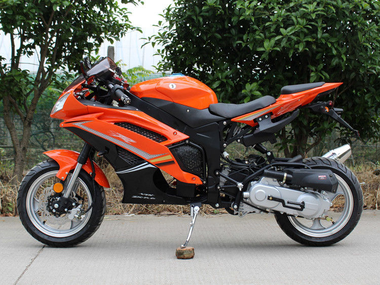 موتور سیکلت هلی کوپتر سیلندر 50cc با حداکثر سرعت 60 کیلومتر در ساعت برای جاده