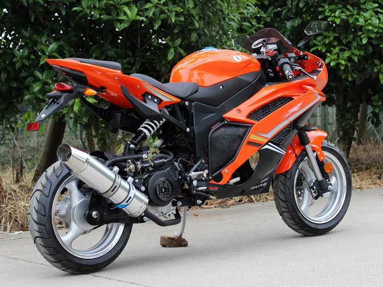 موتور سیکلت هلی کوپتر سیلندر 50cc با حداکثر سرعت 60 کیلومتر در ساعت برای جاده