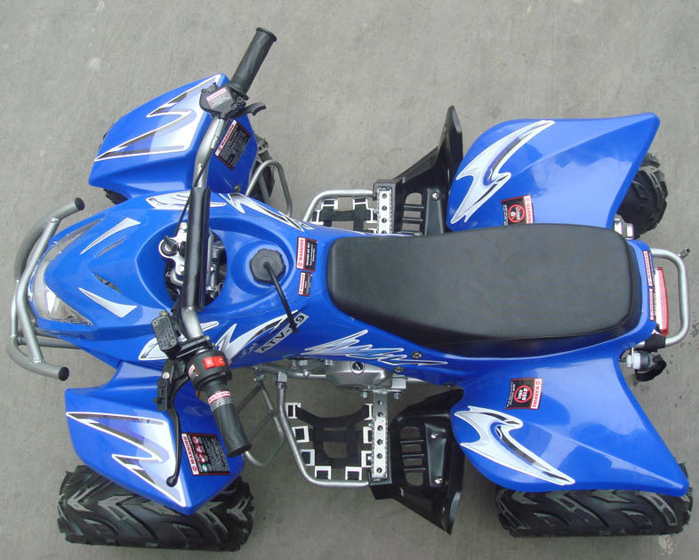مساحت متوسط ​​110CC جوانان مسابقه ای ATV هوا با 7 سیستم رانندگی الکتریکی لاستیک خنک می شود